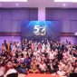 Suasana Kemeriahan Foto Bersama  Pengelola, Dewan Senior serta Para Alumni, (Foto: Dok. Profesi)