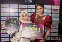 Potret Athira Alyafarras Muhlis (Kiri) Setelah Meraih Juara 1, (Foto: Ist.)