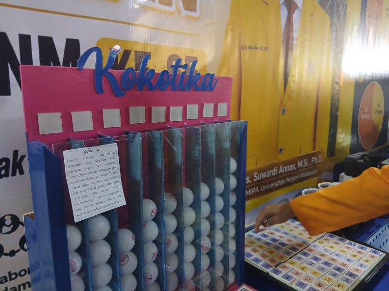 Potret Kokotika Salah Satu Media Pembelajaran FMIPA dalam Pameran, (Foto: Muhammad Syarief)