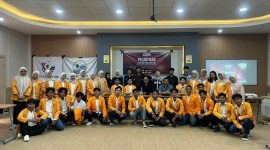 Potret Foto Bersama Pelantikan LK FEB UNM (Foto: Ist.)