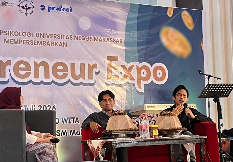 PROFESI.UNM.COM - Badan Eksekutif Mahasiswa (BEM) Keluarga Mahasiswa (Kema) Psikologi Universitas Negeri Makassar (UNM) Mengadakan Psychopreneur Expo. Kegiatan ini bertempat di Atrium Paris New Trans Studio Mall Makassar. Rabu (22/7).