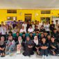 Potret Mahasiswa HMPS Pendidikan Ekonomi dalam Kegiatan Bakti Sosial XI di Pangkep, (Foto: Ist.)