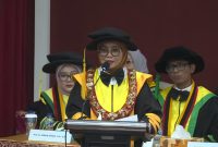 Potret Plt Rektor UNM, Farida Patittingi dalam Sambutannya, (Foto: Int.)