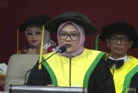 Potret Farida Aryani saat Menyampaikan Orasinya, (Foto: Ist.)