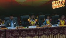 Potret Plt Rektor UNM, Farida Patittingi saat Upacara Peringatan Dies Natalis ke-65, (Foto: Alyani Fajrina Nuryabri)