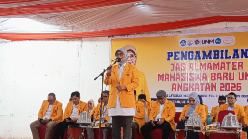 Potret Plt. Rektor UNM Saat Memberi Sambutan, (Foto: Nur Hafizhah)