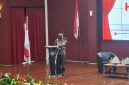Potret Asri Ismail dalam Seminar Pekan Pujangga, (Foto: Febrianingsih Alsa Putri)