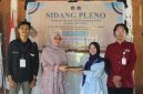Foto Penyerahan Palu Sidang UKM LPM Penalaran di Rumah Adat Luwu, Benteng Somba Opu, (Foto: Ist.)